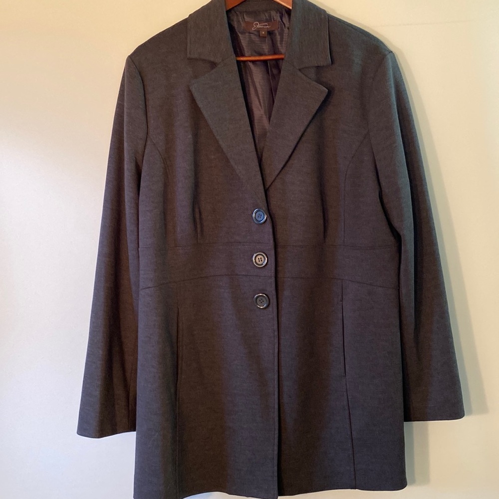 Jessica Simpson Ladies button down jacket. Size 16